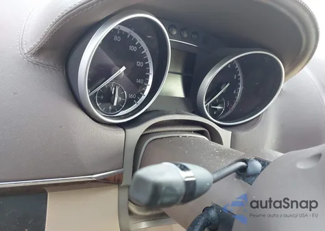 2011 Mercedes-Benz Gl 450 4Matic z USA, uszkodzony, nr VIN 4JGBF7BE5BA630419